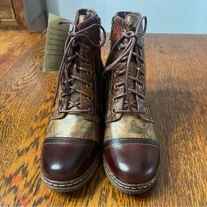 Spring Step L’Artiste Fallinluv Multicolor Floral EmbossedLace-Up Boots SZ 37